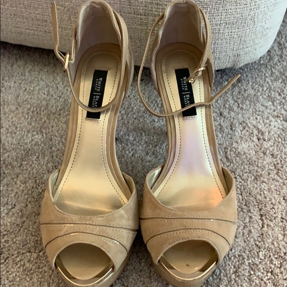 WHBM Viviana Pump - size 8
